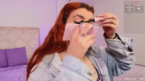 Snapshot of naomy_tay1 chatting on 11.06.25 Naomy online show from 11.06.25