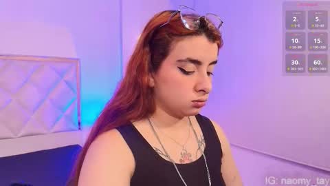 Snapshot of naomy_tay1 chatting on 11.13.25 Naomy online show from 11.13.25