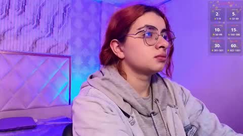 Snapshot of naomy_tay1 chatting on 11.17.25 Naomy online show from 11.17.25