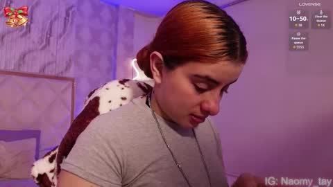 Snapshot of naomy_tay1 chatting on 11.30.25 Naomy online show from 11.30.25