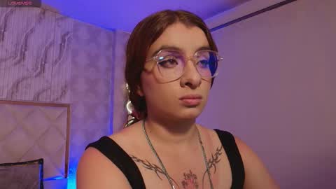 Snapshot of naomy_tay1 chatting on 02.09.26 Naomy online show from 02.09.26