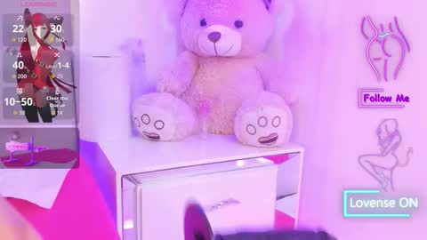 Snapshot of nara_pink chatting on 11.21.25 nara_pink online show from 11.21.25