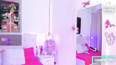 Snapshot of nara_pink chatting on 12.05.25 nara_pink online show from 12.05.25