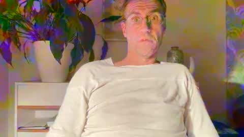 narziss2022 online show from 12.02.25