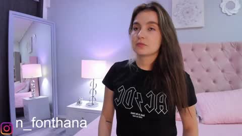 Nashly Fontana online show from 01.21.25