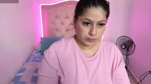 Nasly batista  online show from 10.26.25