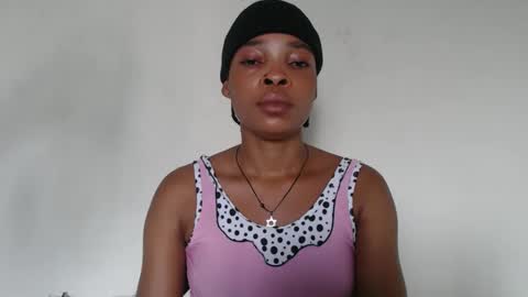 Snapshot of nastie_cumlover chatting on 11.13.25 bella online show from 11.13.25