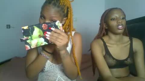 Snapshot of nasty_divah chatting on 05.13.26 nasty_divah online show from 05.13.26