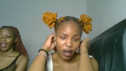 Snapshot of nasty_divah chatting on 05.21.26 nasty_divah online show from 05.21.26