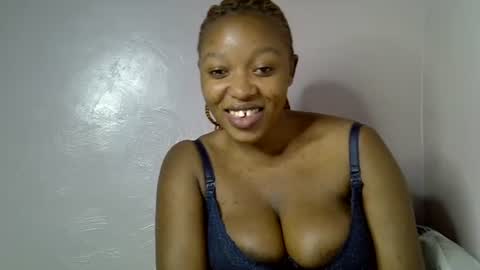 Snapshot of nasty_previne chatting on 11.14.25 previn online show from 11.14.25