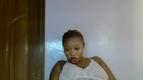 Snapshot of nasty_previne chatting on 11.30.25 previn online show from 11.30.25