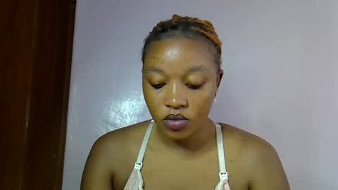 Snapshot of nasty_previne chatting on 12.14.25 previn online show from 12.14.25