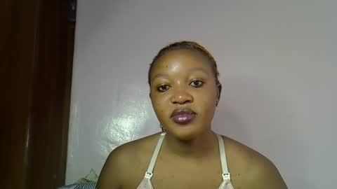 Snapshot of nasty_previne chatting on 12.15.25 previn online show from 12.15.25