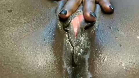 Snapshot of nasty_sluuty chatting on 11.24.25 MODEL online show from 11.24.25