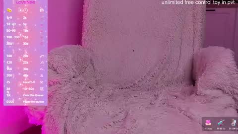 Snapshot of nastycass chatting on 11.22.25 nastycass online show from 11.22.25