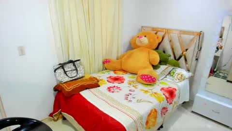 Snapshot of nata_rosse chatting on 06.23.26 Natalia online show from 06.23.26