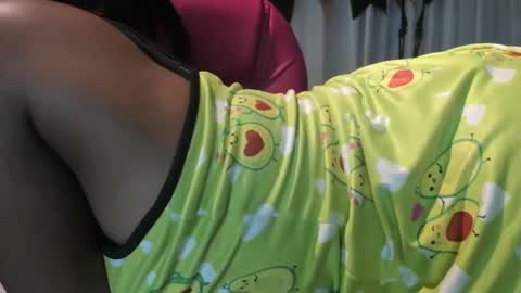 Snapshot of natali___ chatting on 10.25.25 NATALI KIDMAN online show from 10.25.25