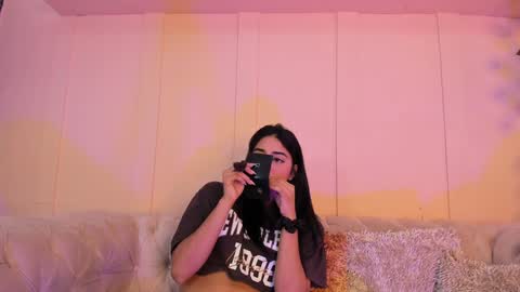 Naty  online show from 01.17.25