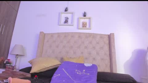 Snapshot of natalia_collinslim chatting on 12.21.24 Natalia online show from 12.21.24