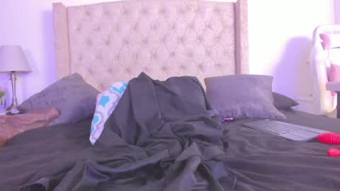 Snapshot of natalia_collinslim chatting on 01.09.25 Natalia online show from 01.09.25