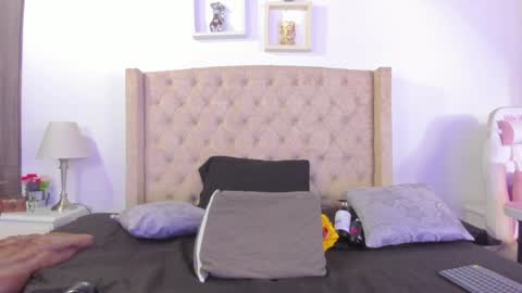 Snapshot of natalia_collinslim chatting on 01.25.25 Natalia online show from 01.25.25