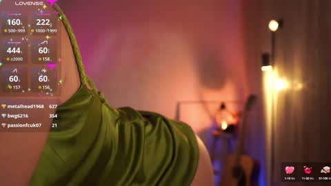 Snapshot of natalia_exotic chatting on 01.27.25 Natalia online show from 01.27.25