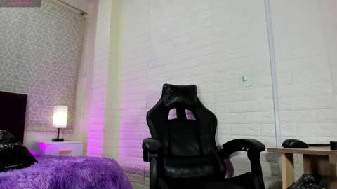 Natalia Kiss online show from 02.09.26