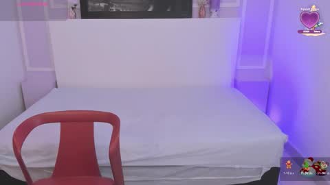 Snapshot of nataliadream5 chatting on 12.23.25 Natalia online show from 12.23.25