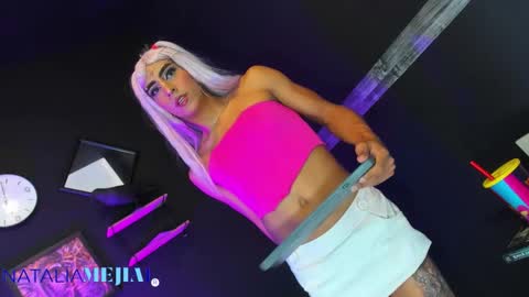 Snapshot of nataliamejia3 chatting on 10.30.25 Natalia Mejia online show from 10.30.25