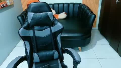 Snapshot of nataliatompsonx1 chatting on 11.02.25 nataliatompsonx1 online show from 11.02.25