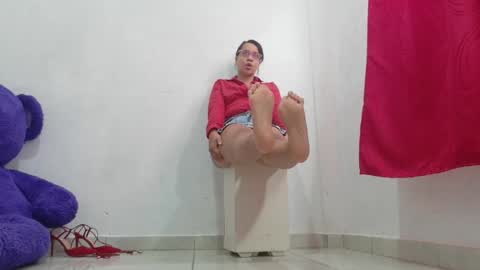 nataliavela online show from 04.15.26