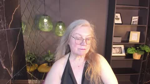 Snapshot of natalicloud chatting on 05.14.26 NataliCloud online show from 05.14.26