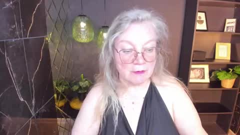 Snapshot of natalicloud chatting on 05.20.26 NataliCloud online show from 05.20.26