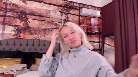 Natalie online show from 11.25.25