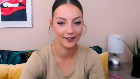 Snapshot of natalie_live chatting on 06.16.26 NatalieSexy online show from 06.16.26