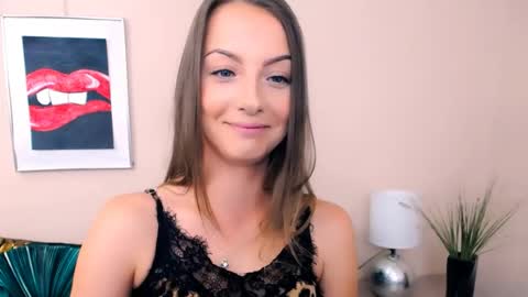 Snapshot of natalie_live chatting on 06.17.26 NatalieSexy online show from 06.17.26