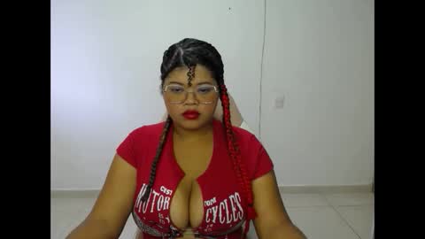 natalie_tits1 online show from 12.13.25
