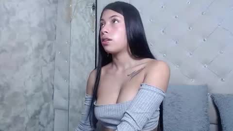 Natalie online show from 11.24.25