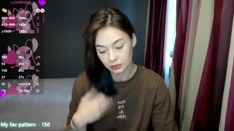 Natali online show from 10.19.25