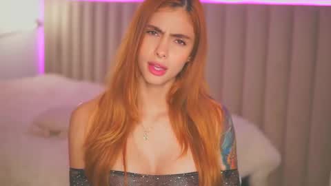 Snapshot of nataly_05 chatting on 12.05.24 anatalybee online show from 12.05.24