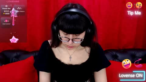 N A T A L Y online show from 12.06.24