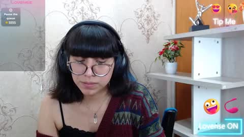 N A T A L Y online show from 12.15.24