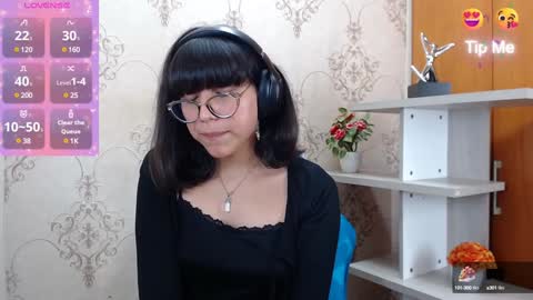 N A T A L Y online show from 01.19.25