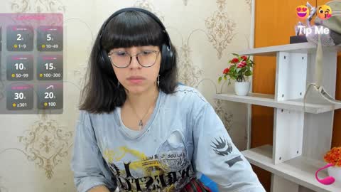 N A T A L Y online show from 02.04.25