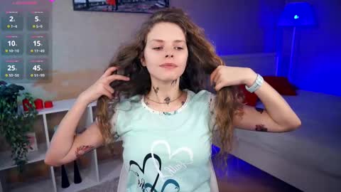 Snapshot of nataly_hello chatting on 02.10.25 Natalie online show from 02.10.25