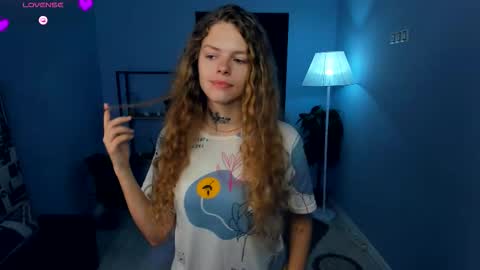 Snapshot of nataly_hello chatting on 10.13.25 Natalie online show from 10.13.25