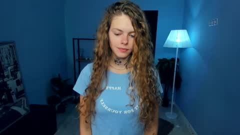 Snapshot of nataly_hello chatting on 10.21.25 Natalie online show from 10.21.25