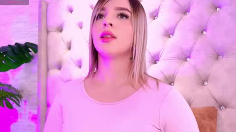 nataly_lblanck online show from 10.21.25
