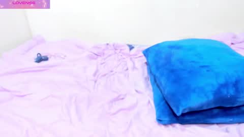 Snapshot of natalystevens chatting on 01.04.25 natalystevens online show from 01.04.25