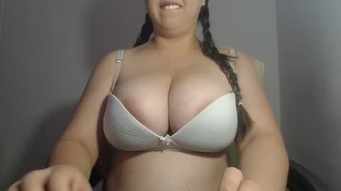 Snapshot of natasha9_ chatting on 12.18.25 NATTY online show from 12.18.25